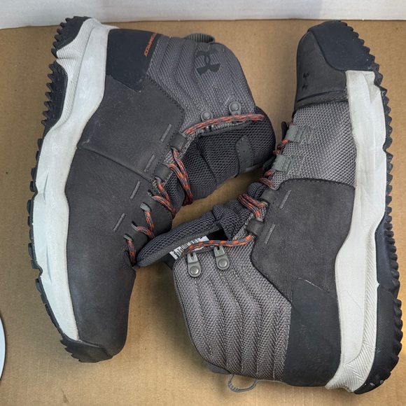 Under Armour Culver Mid Waterproof Mens Hiking Boots - Picture 11 of 13
